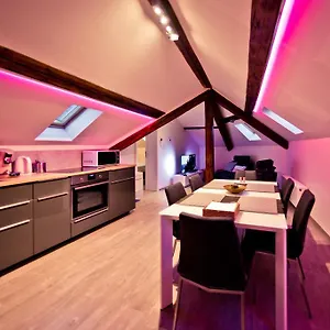 les-suites-de-nanesse.brusselshotelsbook.com/