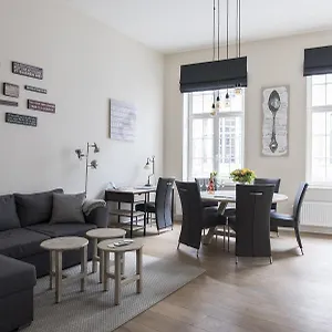 cozy-bright-apartment.brusselshotelsbook.com/