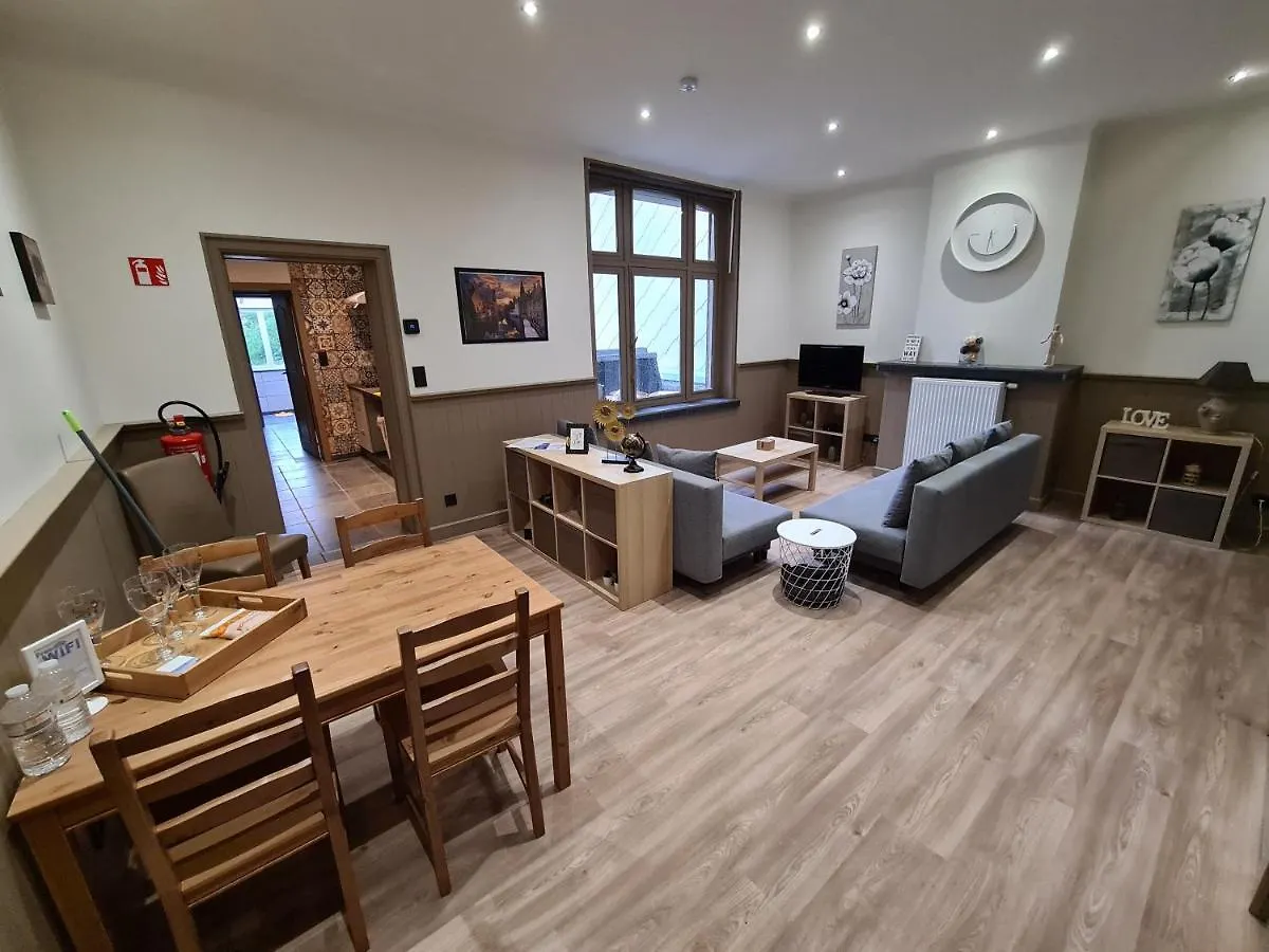 Beautiful Apartment Met Zicht Damse Vaart @Brugge Belgium